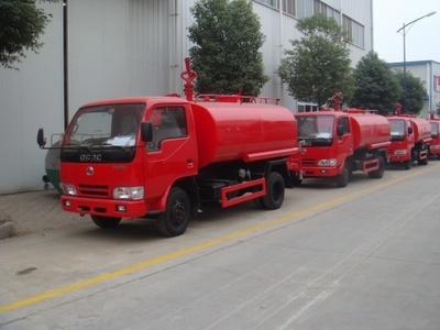 東風(fēng)5噸灑水車性能詳解與市場價格狀況——工程機械欄目真誠分享